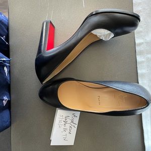 Louboutin size 41